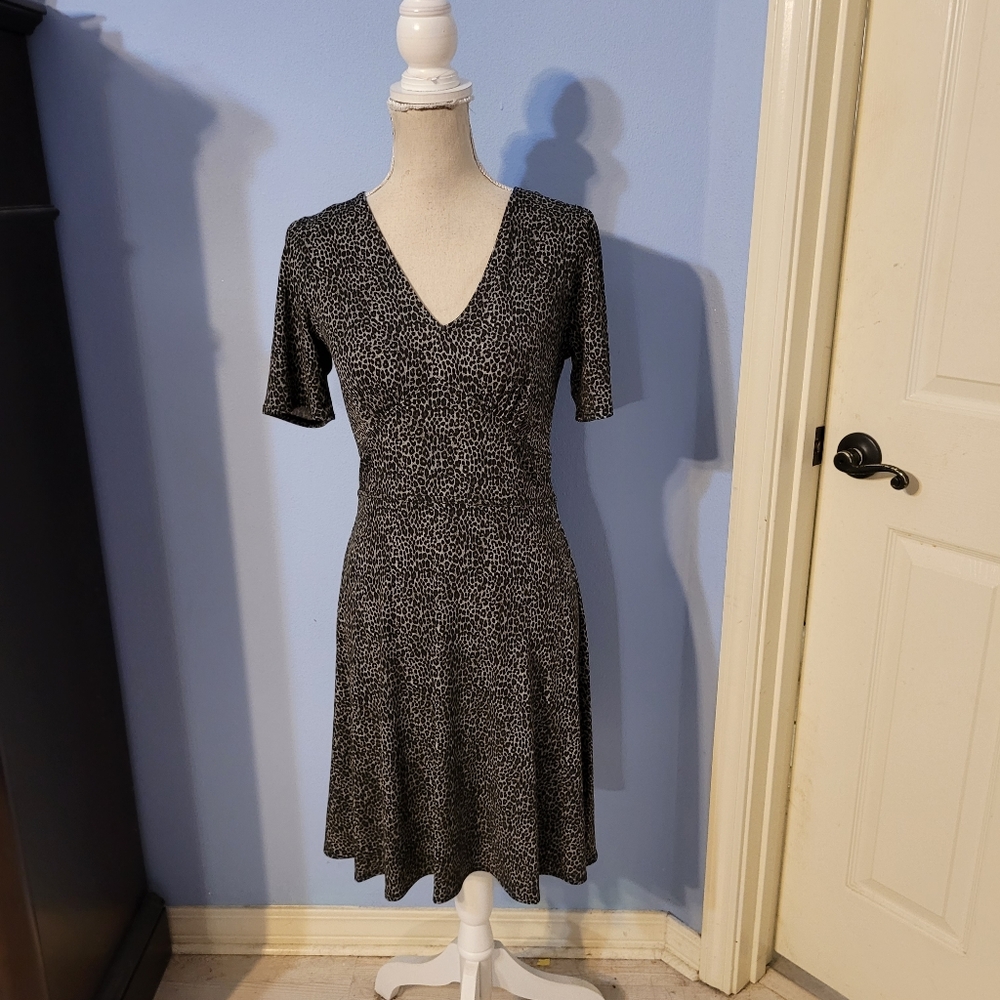 Michael Kors Small Womens Gray Dress Short Sleeve Vneck